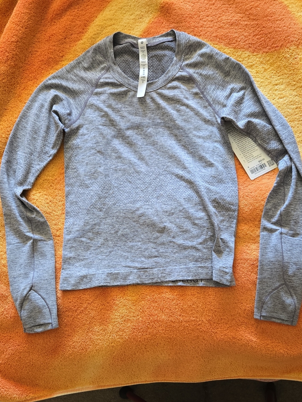Lightweight Heather Gray Long Sleeve Scoop Top